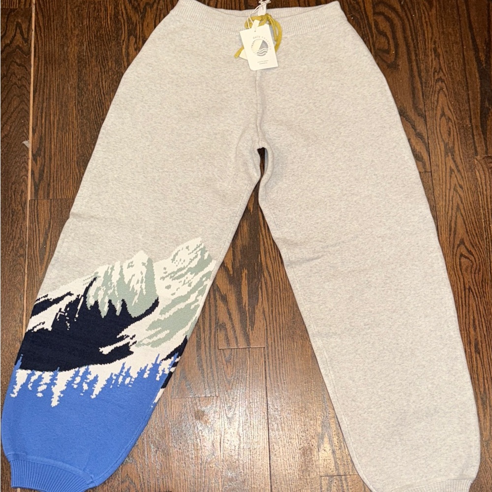 Daily Practice Turnover Jogger Pants - Picture 5 of 7